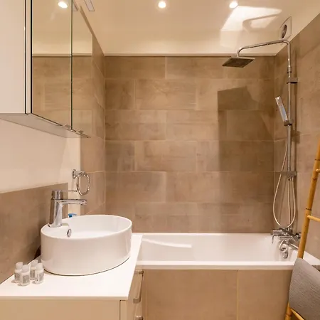 Apartman Yank's Centre Les Pins 5 Min Des Plages *